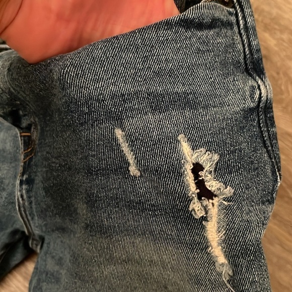 H&M skinny distressed ripped Jeans size 33 button fly - Picture 14 of 15